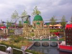 Stack Blocks At Legoland [Photo: bayern-im-web.de]