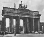Brandenburg Gate, 1930